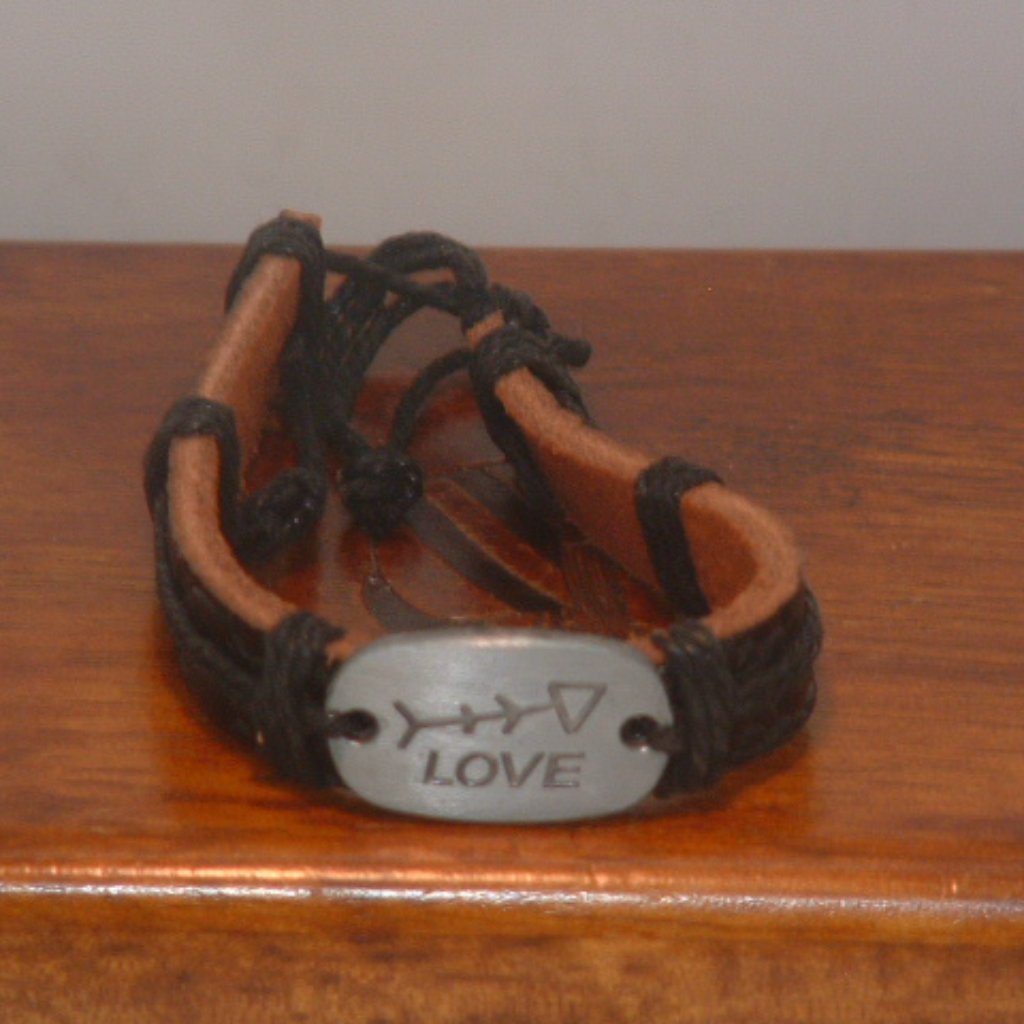 New Women’s Leather Black Love Charm Fashion Bracelet